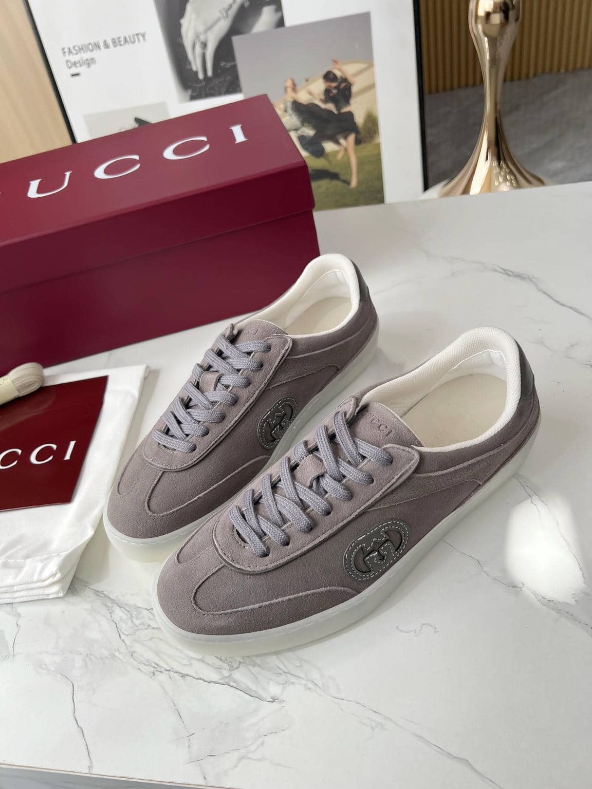 0028 Sneaker